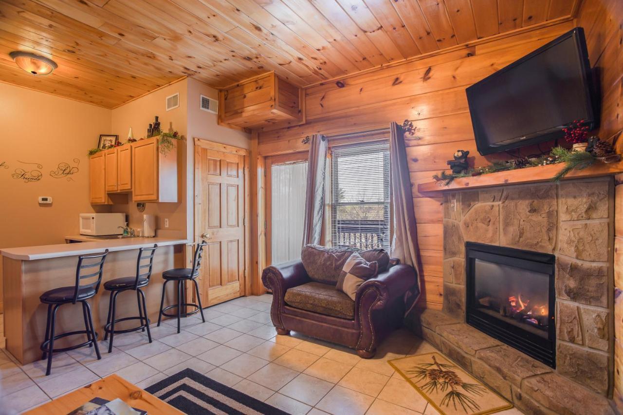 Bear Claw - Bear Claw Retreat In Pigeon Forge! Villa Ngoại thất bức ảnh