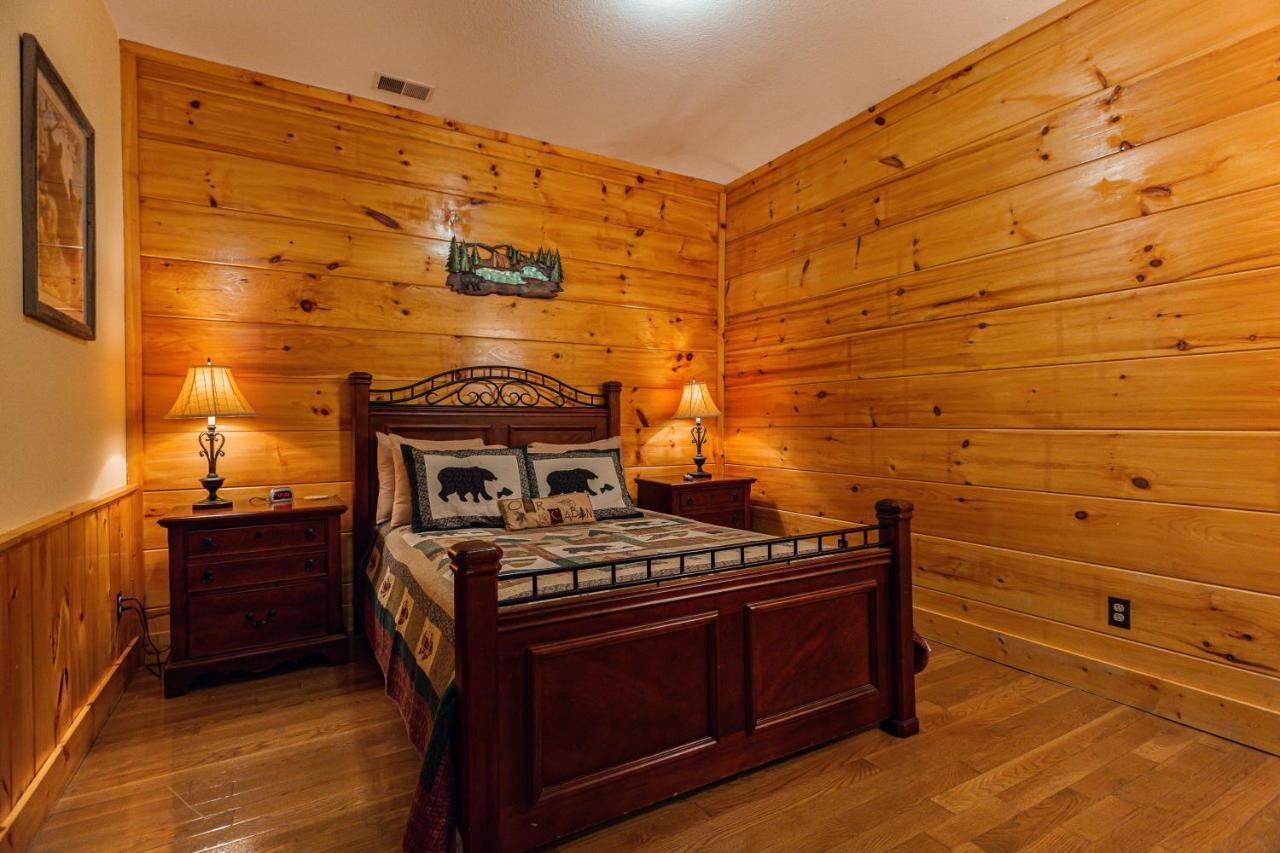 Bear Claw - Bear Claw Retreat In Pigeon Forge! Villa Ngoại thất bức ảnh